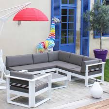 A ces couples, castorama propose des accessoires de salon de jardin qui correspondent à leur mode de vie. Salon De Jardin Aluminium Castorama Carrie Walsh