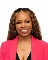 Kia Mason's Instagram, Twitter & Facebook