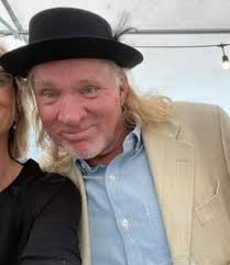 G.S. Henry Alum Wedding Photos