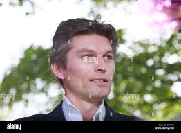 Paul mcmahon hi-res stock photography and images