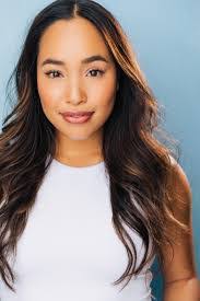 Rachel Cates's Instagram, Twitter & Facebook