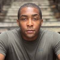 Demetric Davis's Instagram, Twitter & Facebook