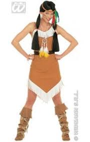 Traversez Les Epoques Et Les Oceans Et Incarnez La Parfaite Indienne Lors De Vos Evenements Deguises Sur Le Indian Costumes Indian Fancy Dress Halloween Indian