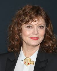 Emmanuel akpan august 12, 2020 celebrity, entertainment, profile no comments. Geena Davis Susan Sarandon Reunite To Celebrate Thelma Louise 29 Years After Its Release
