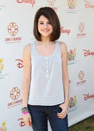 The fact that the famous beauty had to cut their hair after curling a failed procedure. Pin On Haircut Gallery