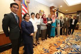 Ambassador allahverdiyev congratulated mohamad ariff bin md yusof on his election as speaker of the malaysian parliament and extended speaker of azerbaijani milli majlis ogtay asadov's greetings and congratulations to him. Yb Dato Mohamad Ariff Bin Md Yusof Parlimen Malaysia Facebook