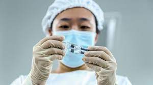 Sinopharm's shot is the sixth to receive the who's approval for safety, efficacy and quality, he said. Vakzin Von Sinopharm China Lasst Ersten Corona Impfstoff Zu Tagesschau De