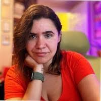 Christina Downard's Instagram, Twitter & Facebook