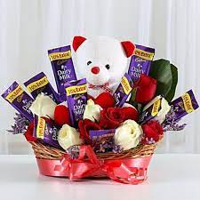 New Gifts Play An Important Role From Time To Time In Strengthening Relationships With Loved Birthday Gift Delivery Happy Birthday Cakes Online Birthday Gifts