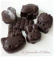 Chocolats Maison Fourres Au Chocolat Blanc Et Pralin Recette Chocolat Maison Chocolat Recette Chocolat