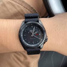 Ready Stock In Malaysia Seiko 5 Blackout Edition Srpe69k1 Shopee Malaysia