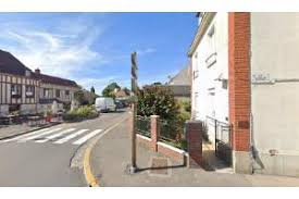 Un dentiste est un professionnel de la santé spécialisé dans la prise en charge des pathologies des dents et des gencives. Dentiste De Garde A Mesnil Raoul 76520 Ouvert Aujourd Hui Et Dimanche