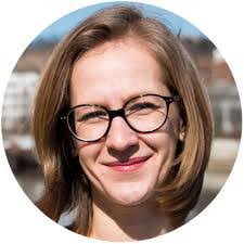 Jana Schultz's Instagram, Twitter & Facebook