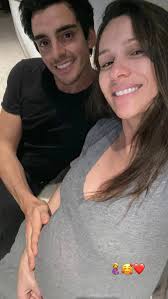 Después de relación con el actor chileno benjamín vicuña, se separó en medio de un escándalo porque él la engañó con la china suárez. Caras El Hermano De Pampita Subio Un Video Que Desperto Sospechas Sobre El Parto