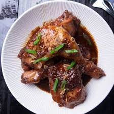 Semur Ayam Or Indonesian Chicken Stew Is A Sweet And Savory Dish Seasoned With Thick Sweet Soy Sauce Cooking Recipes Chicken Stew Indian Food Recipes