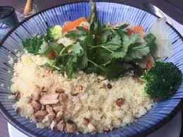 Et pourquoi d'ailleurs se limiter à paris ? Couscous Deli Paris Restaurant Happycow