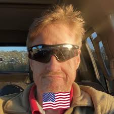 Good Monday morning. We are back from the wedding of the year! A huge  congratulations to our own Katie McKee and her husband Seth Stedke!