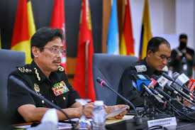 Jabatan imigresen malaysia) is a department of the federal government of malaysia which provides services to malaysian citizens, permanent residents and foreign visitors. Macc Rm25m Worth Of Goods And Assets Seized From Immigration Hacking Syndicate Inside Help A Possibility Malaysia Malay Mail
