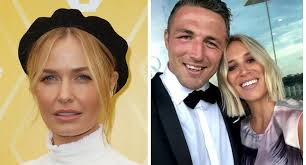 Lara Bingle sends Phoebe Burgess message of support amid 'marriage split'