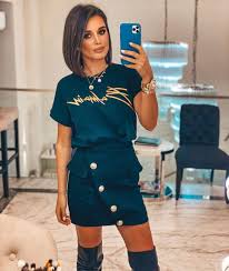 На фото ксения бородина с дочерьми марусей и теей. Stil Moda Zvezdy Trendy2020 Borodina Krasivyj Obraz Sovremennyj Obraz Modnyj Obraz Odezhda Moda Modnaya Odezhda