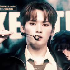 jaz 樂☆ (@aestrayz)