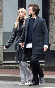 It commonly occurs in older men, but it can also occur in women and children. Cole Sprouse Ari Fournier Seemingly Confirm Romance By Holding Hands E Online