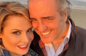 È una relazione appena chi è giovanni terzi. Simona Ventura Si Sposa Ecco Chi E Il Suo Nuovo Fidanzato Donnapop