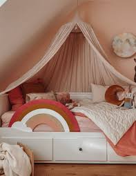 Willkommen In Der Villa Kunterbunt Unser Kinderzimmer Zum Toben Traumen Und Kreativ Sein In 2020 Kinder Zimmer Zimmer Kinderzimmer