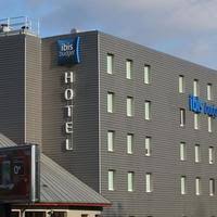 Situé au 91 avenue debourg, à proximité de l'avenue jean jaurès et du métro b, de la bibliothèque diderot et du stade gerland, cet endroit calme et sécurisé. Stade Gerland Car Parks In Lyon Ideal For Matches And Concerts