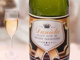 Maybe you would like to learn more about one of these? Sekt Mit Eigenem Etikett Sektetikett Mit Foto Selber Gestalten