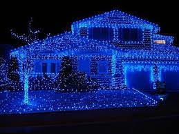 Shop wayfair for all the best blue christmas lights. 20 Spectacular Holiday Home Light Displays Home Design Interior Decorating Bedroom Ideas G Blue Christmas Lights Blue Christmas Background Blue Christmas