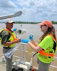 Image result for tbn:rrlNUrrVRKMcnM::www.swahl.com/photo/data/media/37/photo29-0003.JPG