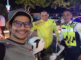 ✨ 𝐏𝐀𝐑𝐀𝐃𝐄 𝐎𝐅 𝐋𝐈𝐆𝐇𝐓𝐒 𝟐𝟎𝟐𝟓