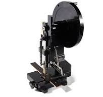 BG Hand Operated Hole Punching Machine