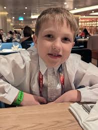 Kara Crow's Instagram, Twitter & Facebook