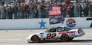 #22 discount tire dodge challenger. Brad Keselowski Page 2 Penske Social