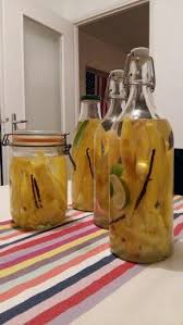 Atelier Rhum Arrange Ananas Vanille Bourbon Et Ananas Mangue Citron Vert Vanille Bourbon Rhum Arrange Rhum Vanille Bourbon