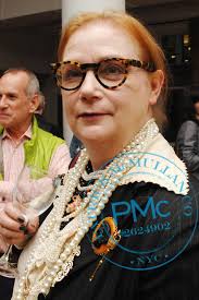 Deborah Buck hosts Book Launch Party to Celebrate The Windows of Buck  House: Fabulous Fictional Females