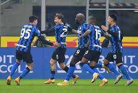 Because of that, juve's chances of making the coppa italia final once again this season are that much greater now with a home game awaiting them in the second leg. Great Snake Inter Milan Beat Juventus 2 0 Points Against The Crowd Archyworldys