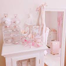 Pin By Lucy Baker On Home Renovating Tactics Girly Decor Cute Room Decor Girly Room