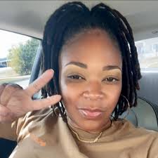 Danielle McCowan (@danielle.mccowan.1) • Facebook