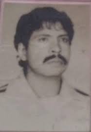 Otro amigo más de nuestro grupo de condiscípulos de la primaria , Sergio  Manfredo Del Valle , quien dejó nuestra tierra ha muchos años pero sin  embargo la amistad persiste . Agregamos