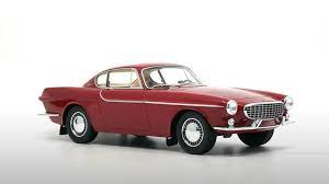 Presenting the volvo p1800 sports coupe. Volvo P1800 Jensen Red 1 18 Scale Model Car Dna Collectibles