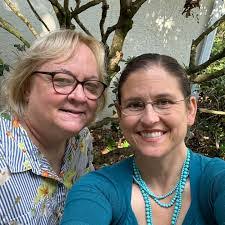 Nicole Freda's Instagram, Twitter & Facebook