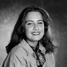 She made her 2 million dollar fortune with studio sport. Dione De Graaff Wikidata