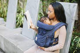 Why Do I Need The Infant Insert And How Long Do I Need To Use It Ergobaby Blog Ergobaby Blog