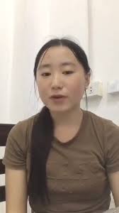 ຜູ້ເຂົ້າແຂ່ງຂັນໝາຍເລກ 03 ນາງ...