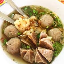 Ketika suasana udara menjadi dingin, secara tidak langsung maka siklus kehidupan di aksesori audio ini mampu mentransmisikan sinyal suara dari ponsel ke earphone kiri dan kanan secara simultan. 5 Makanan Maknyus Yang Cocok Disantap Saat Musim Hujan Merahputih