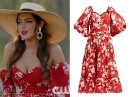 Dynasty Season 2 Episode 22 Fallon S Red Floral Off Shoulder Dress Shop Your Tv Vestido Rodados Vestidos