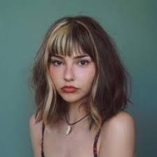 Terri Lo's Instagram, Twitter & Facebook